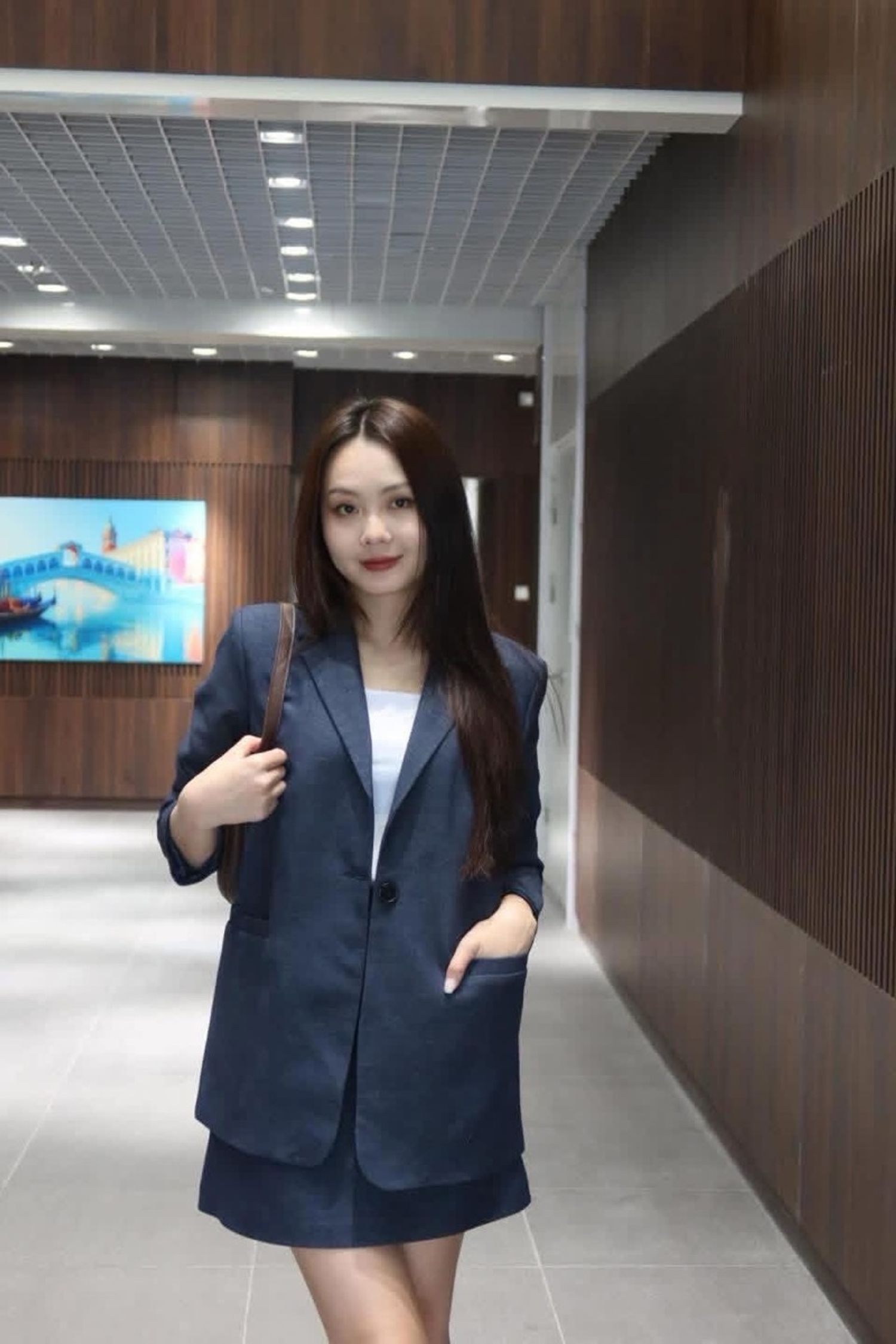 https://cdn.zochil.shop/b689988f-f826-4fb7-90e7-30a3983afff0_t1500.jpg