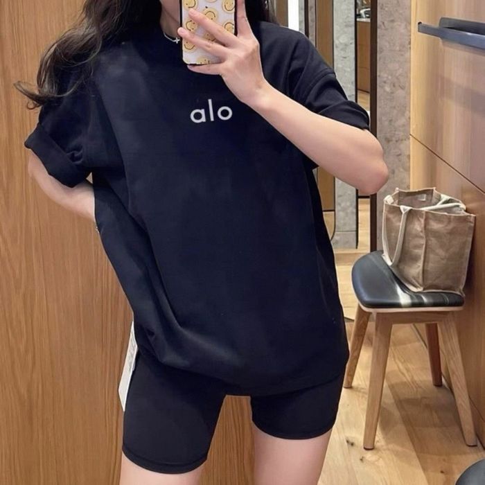 ALO T-shirt