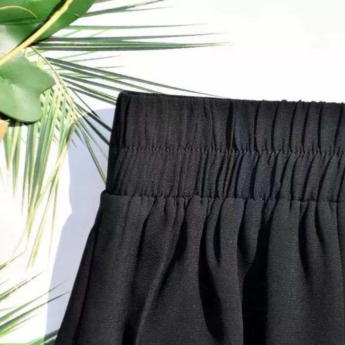 Богино юбка