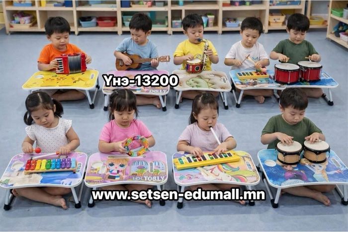 Ширээ хөл нь эвхэгддэг 