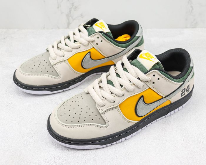 Nike SB Dunk Low “Kobe” 