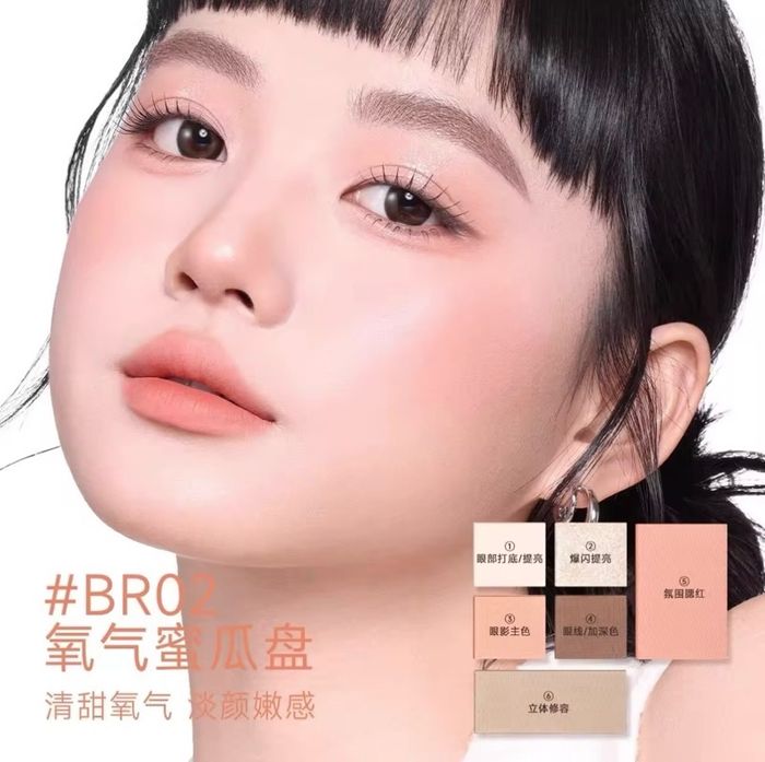 Eyeshadow*blush palette
