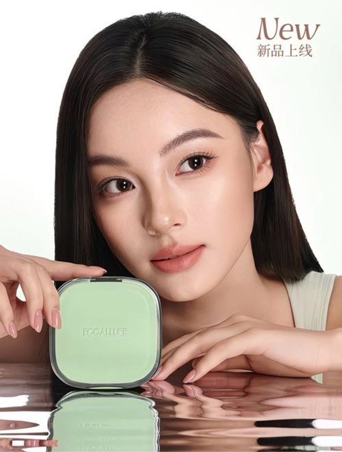 4-IN-1 FACE PALETTE 