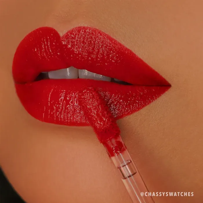 Moira Lip Plush cream / 017 posh /