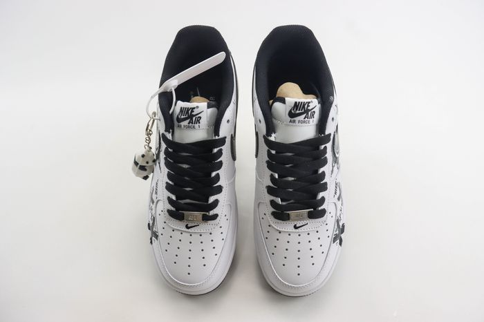 Nike Air Force 1 Low 258