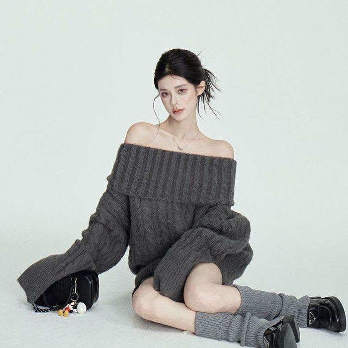 Off shoulder цамц