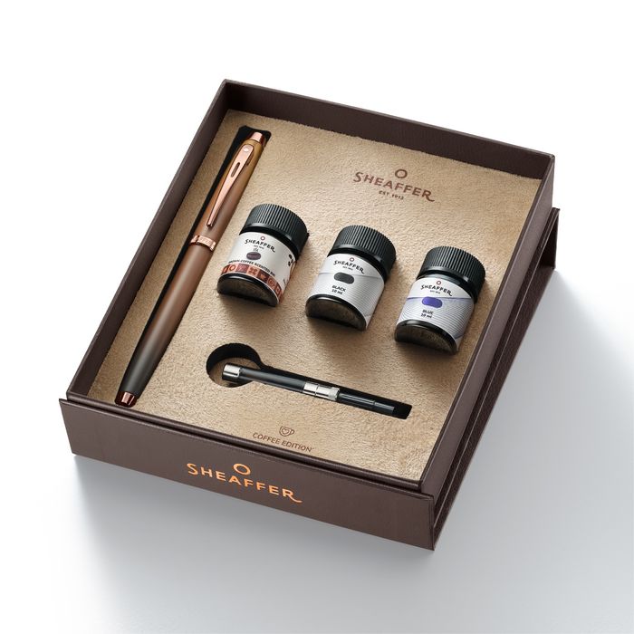 GIFTSET SHEAFFER 100 9374 COFFEE EDITION MATT BROWN WITH REGAL BROWN PVD TRIMS M FP AND SKRIP BROWN COFFEE SCENTED INK 50 ML