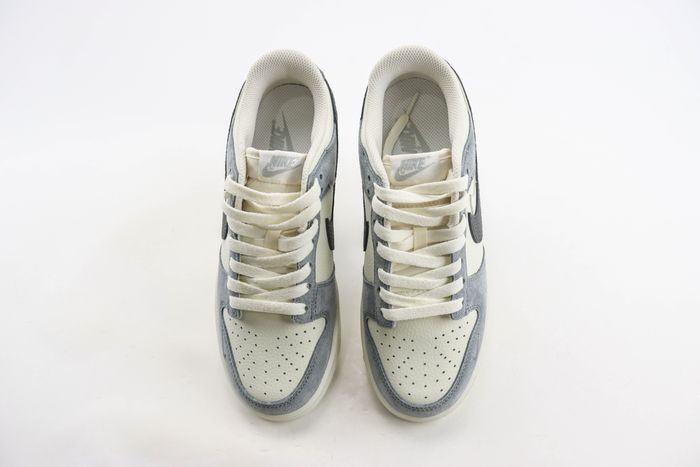 Nike SB Dunk Low x  The North Face 11