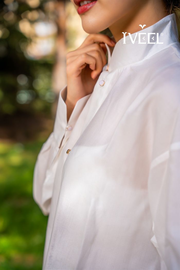 Монгол захтай сорочкин цамц