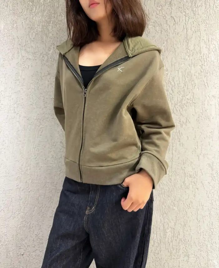Zipped hoodie /эмэгтэй/
