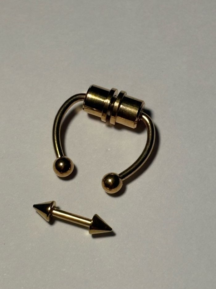 Хуурамч персинг