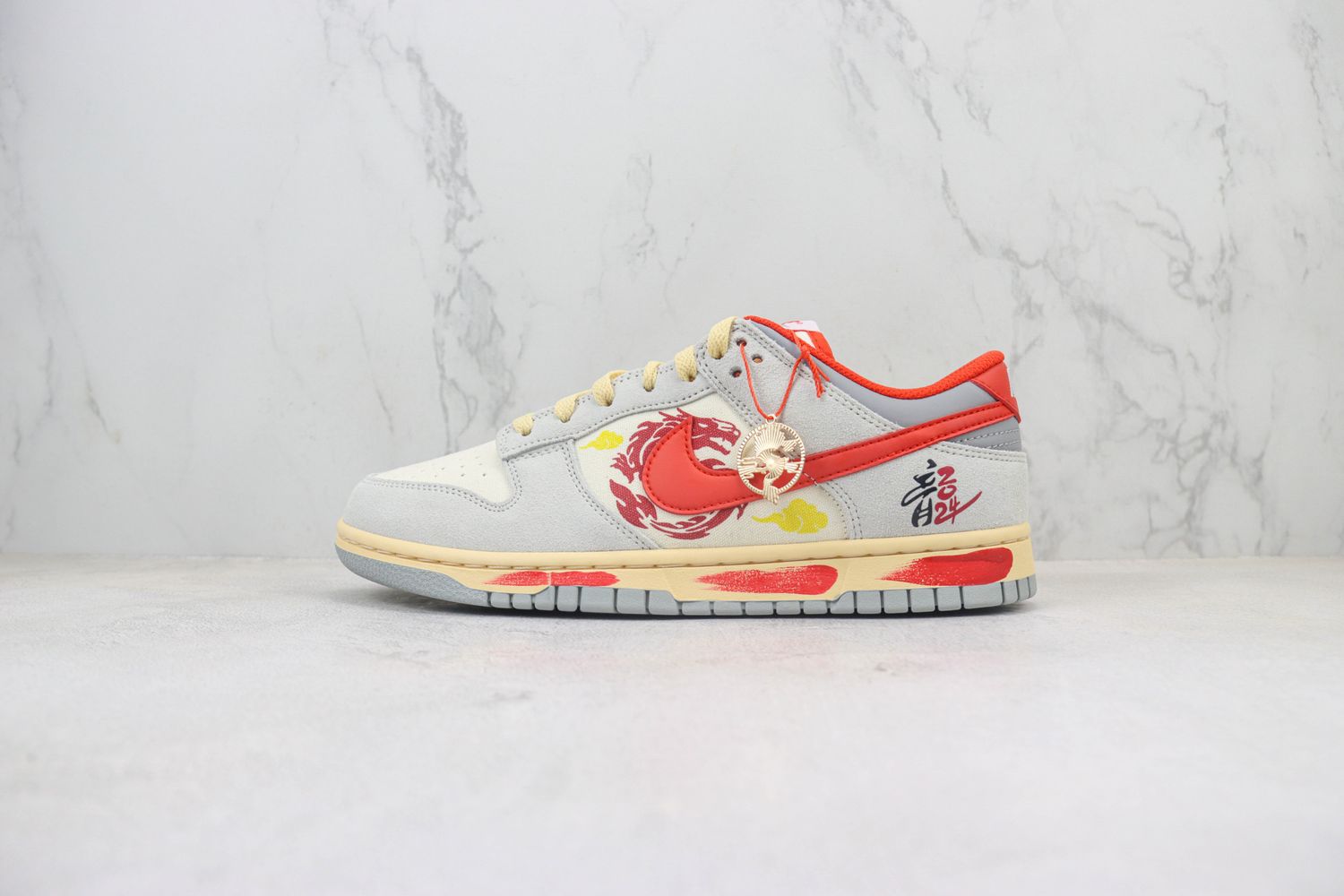 Nike SB Dunk Low Year of the Dragon
