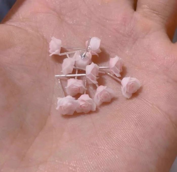 Жижиг ээмэг