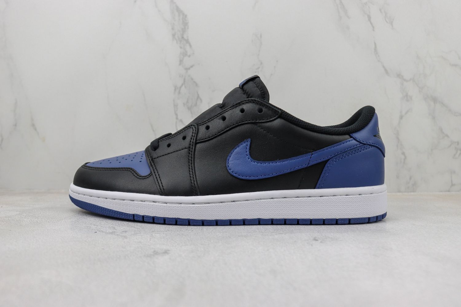 Jordan 1 Retro Low OG Mystic Navy (Women's)