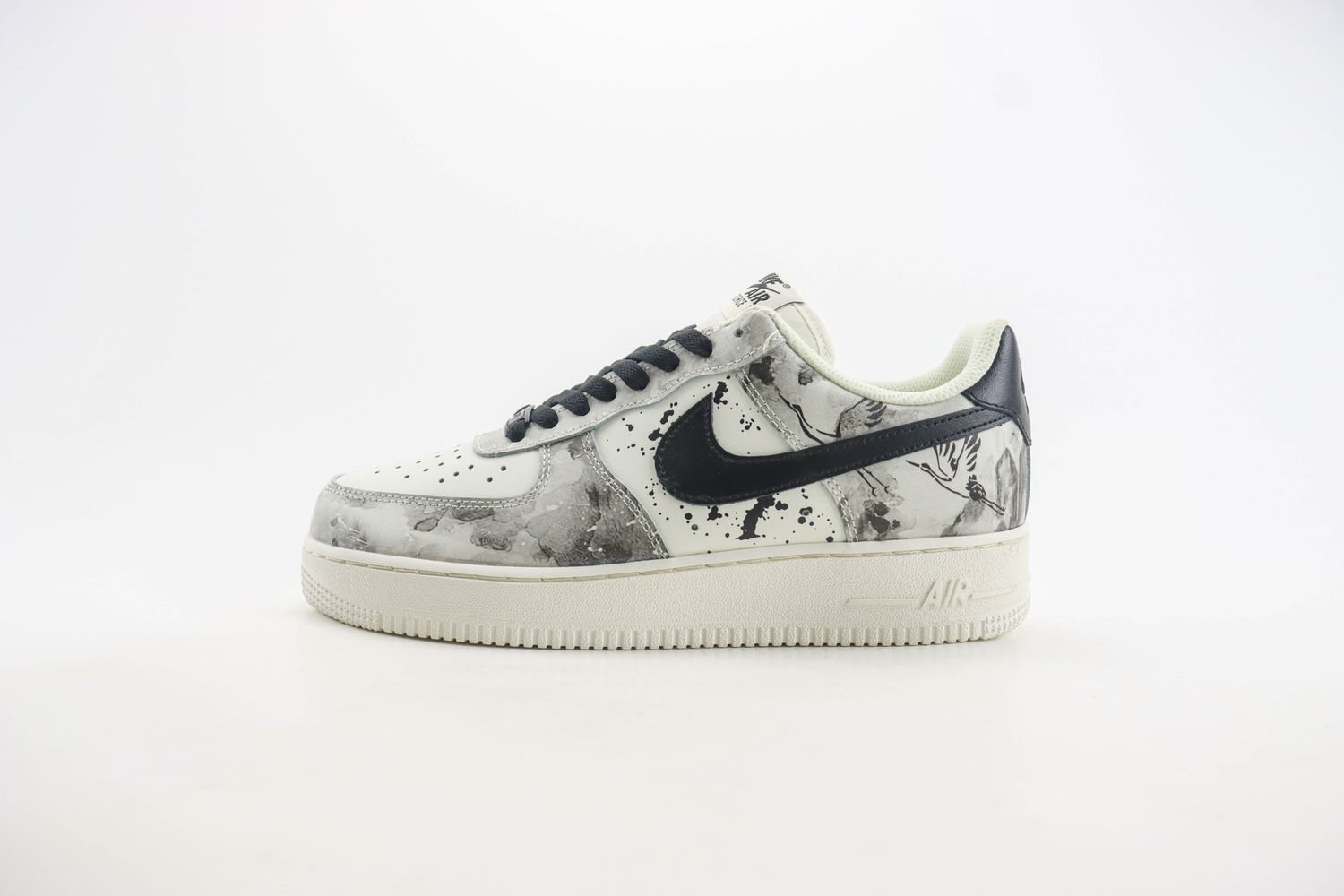 Nike Air Force 1 LOW 185