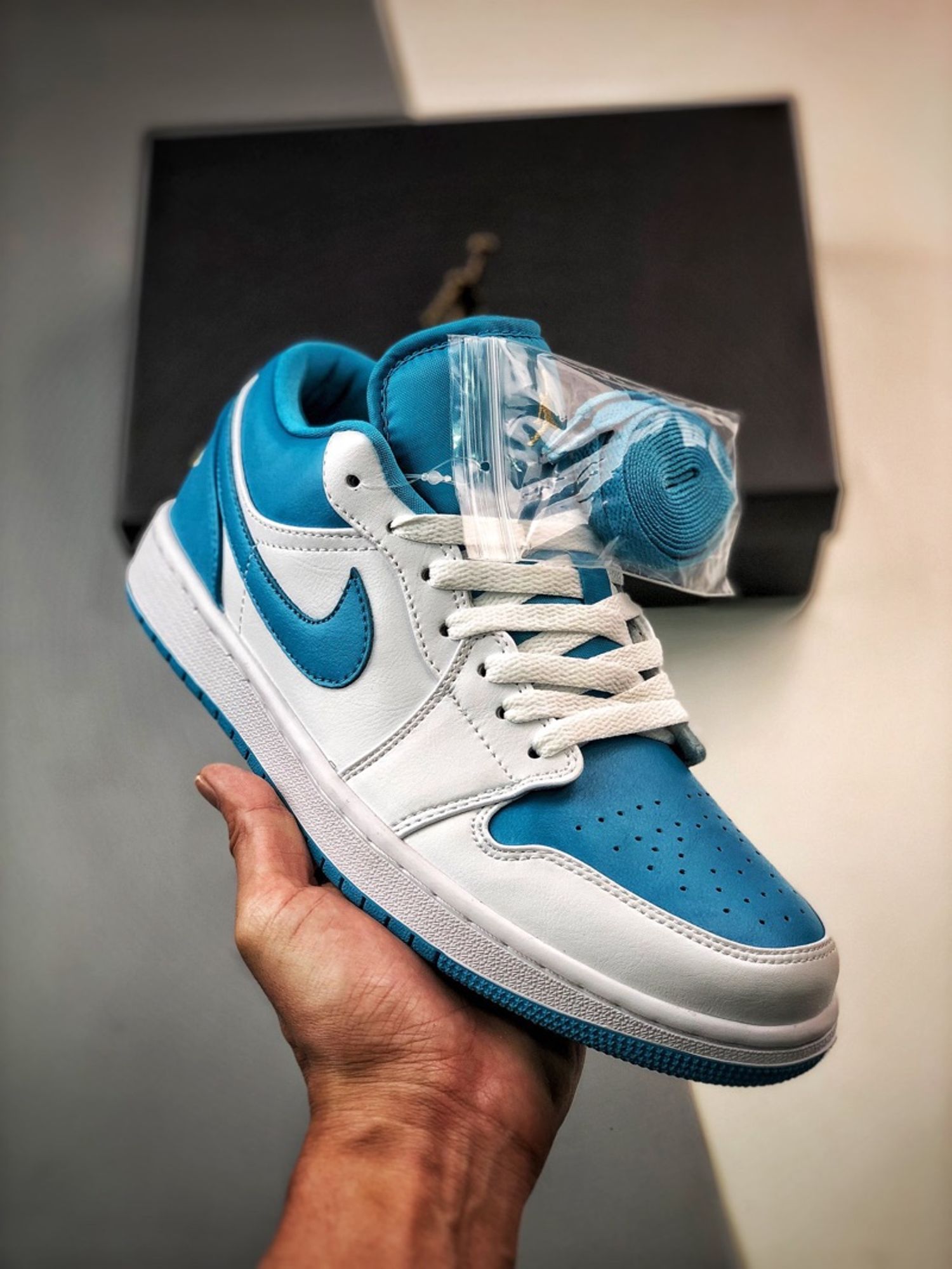 Air Jordan 1 Low “Aquatone”🔹