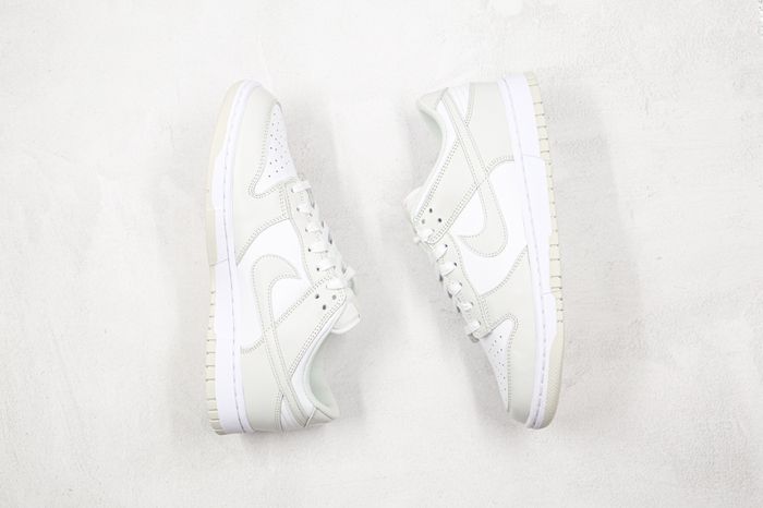 Nike Dunk Low “Photon Dust”