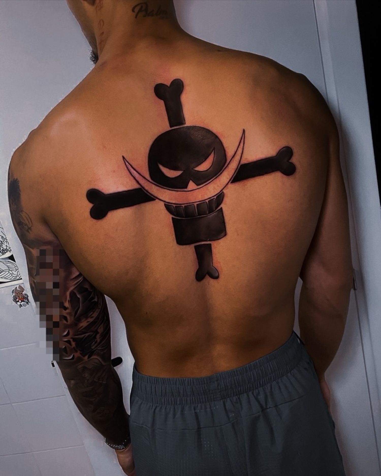 White Beard Back Tattoo | 1Piece