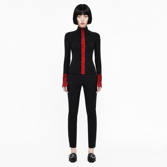 Red Stripe High-Neck Long Sleeve