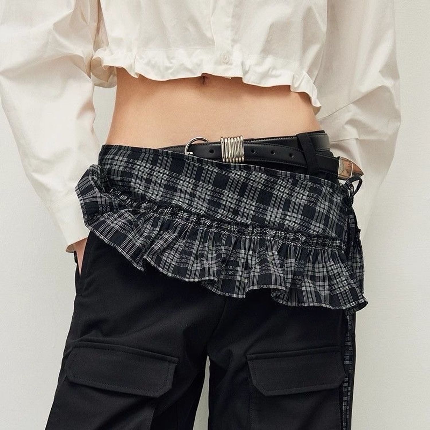 Өмдний юбка  