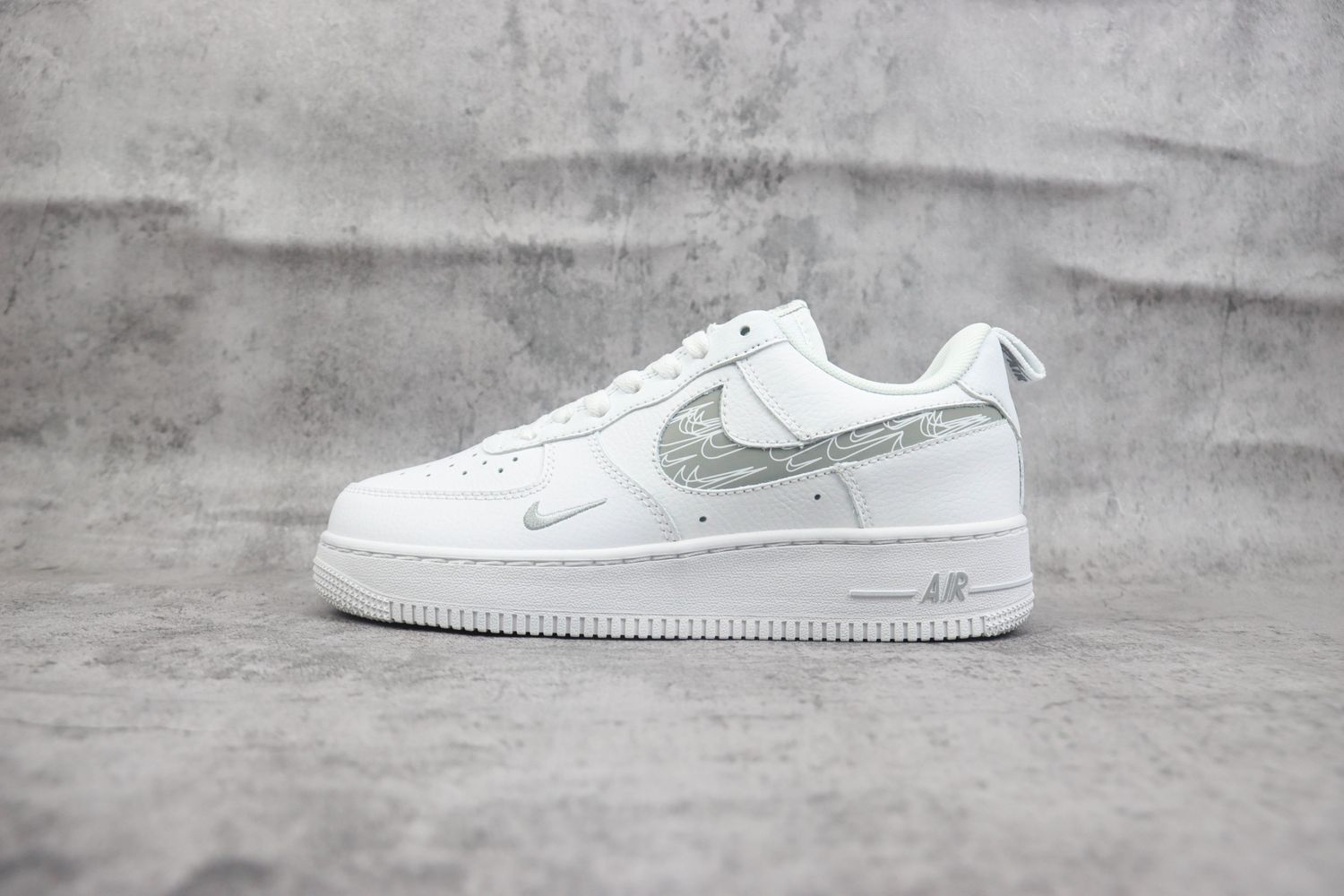 Nike Air Force 1 Low 375