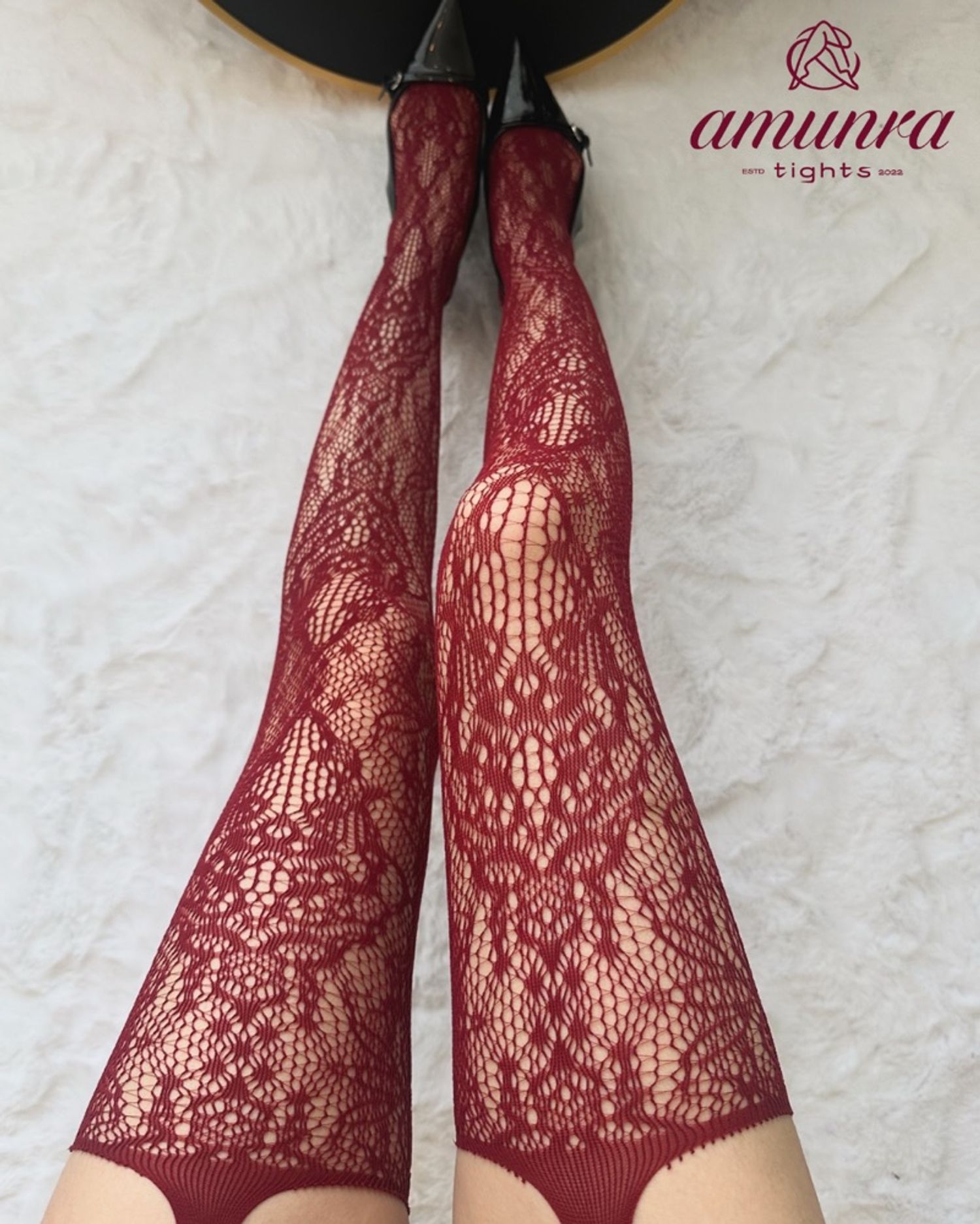 Улаан торон чулки