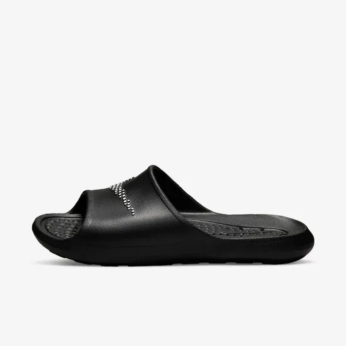 Nike Victori One