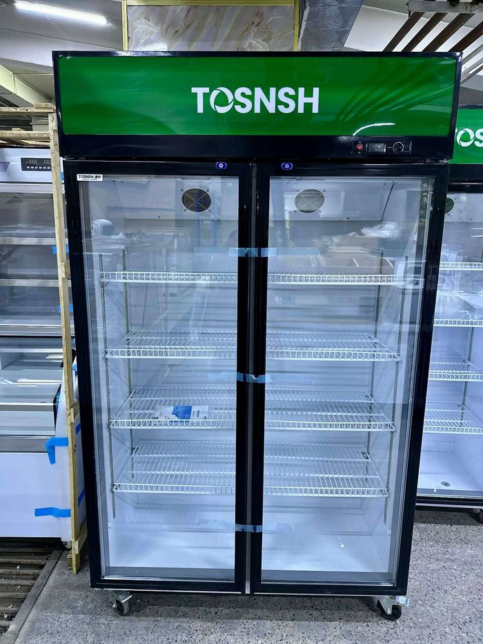 2 хаалгатай босоо хөргүүр 