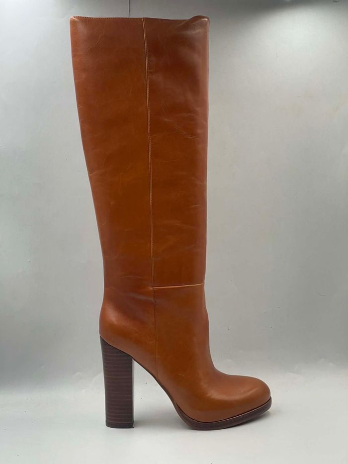 Vince Camuto урт түрийтэй