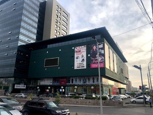 Гранд плаза 1-111-р лангуу УБ хот, Баянгол дүүрэг