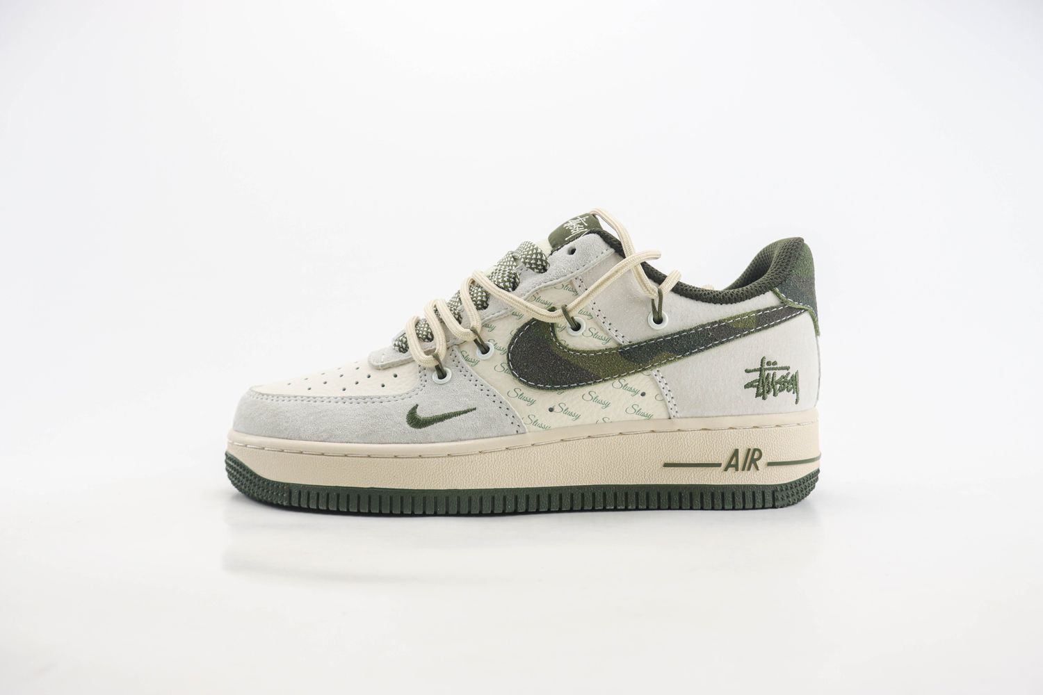 Nike Air Force 1 Low x Stussy 57