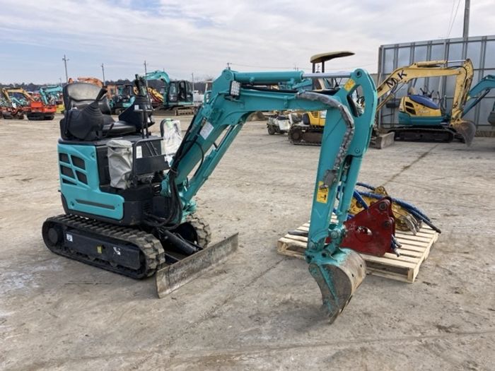 Kobelco Sk10 excavator