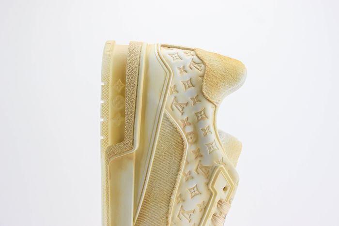 LV TRAINER MONOGRAM DENIM WHITE BEIGE SNEAKE