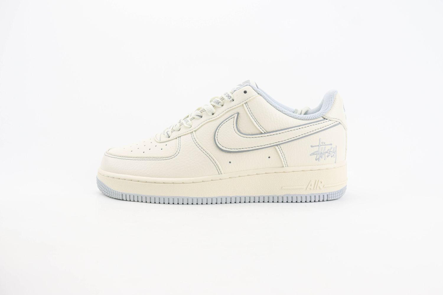 Nike Air Force 1 Low x Stussy 124
