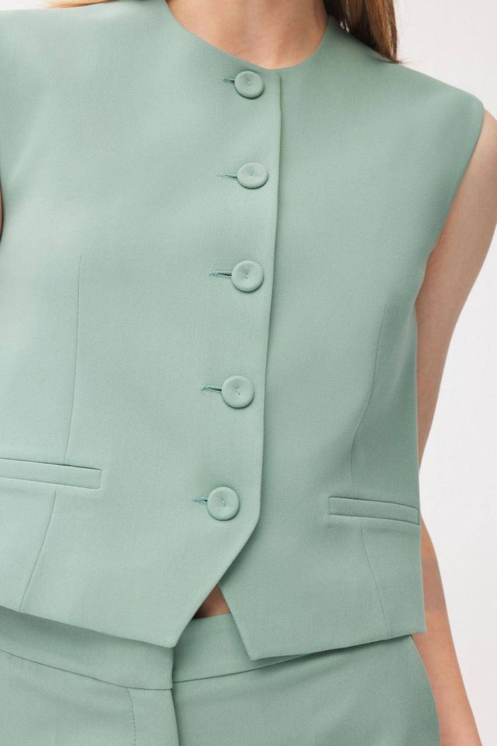VEST