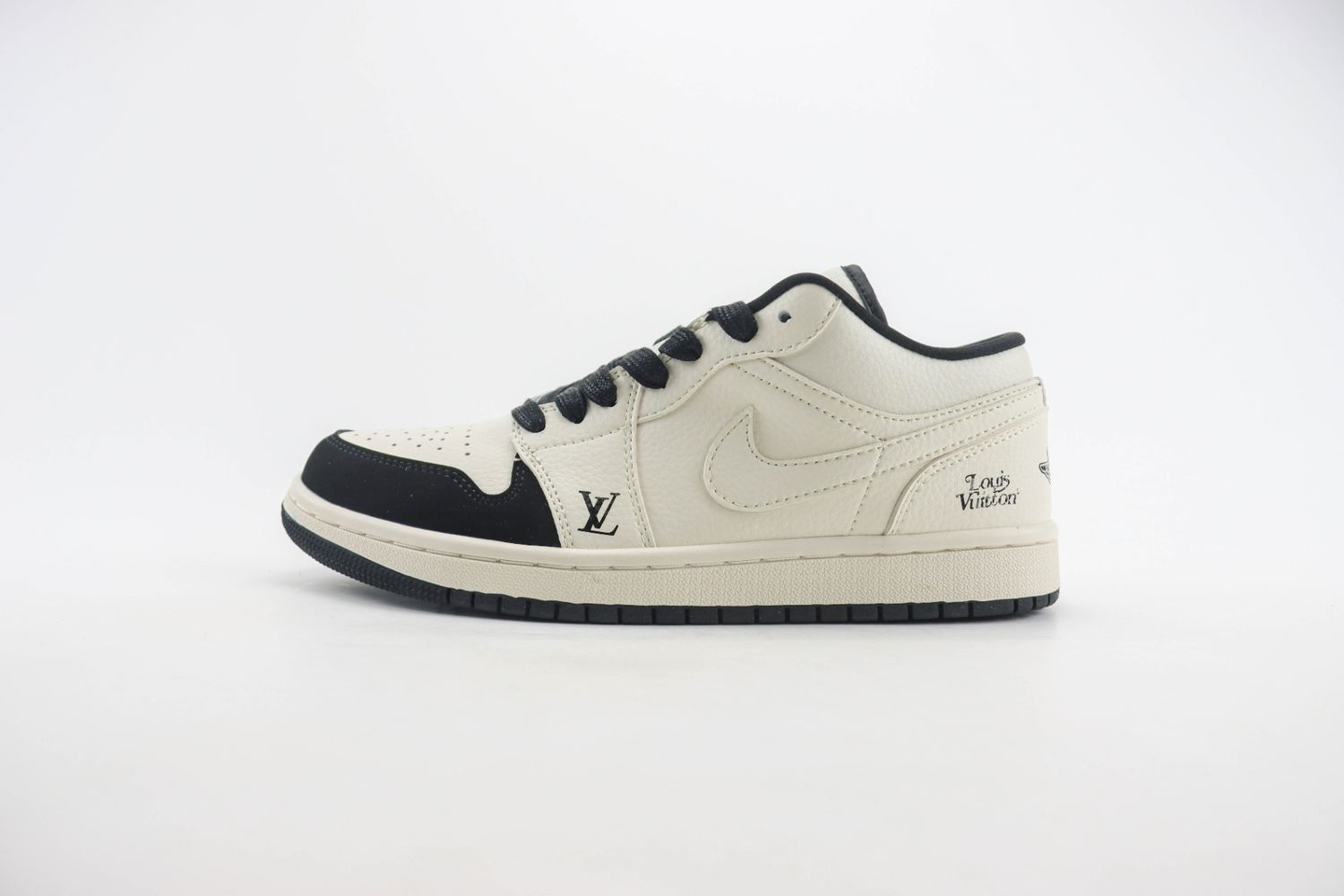 LOUIS VUITTON x NIKE AIR JORDAN 1 LOW OG SP 40