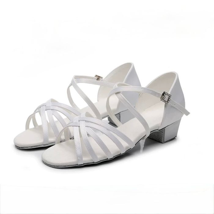 Хүүхдийн сандаал /латин/