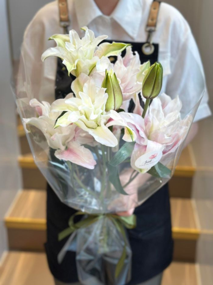 Ялгуухан ягаан