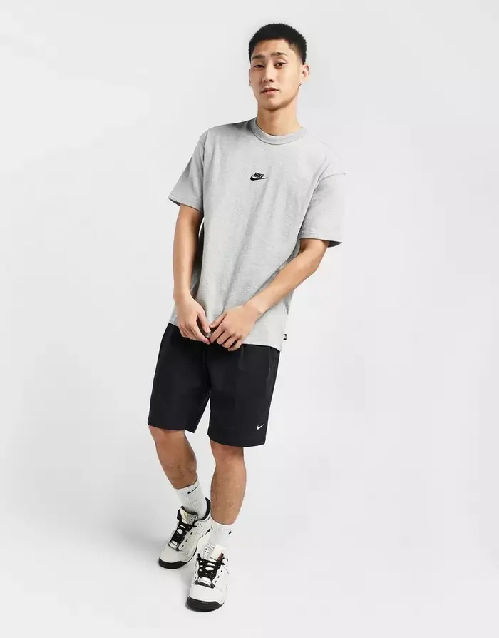 NIKE TEE