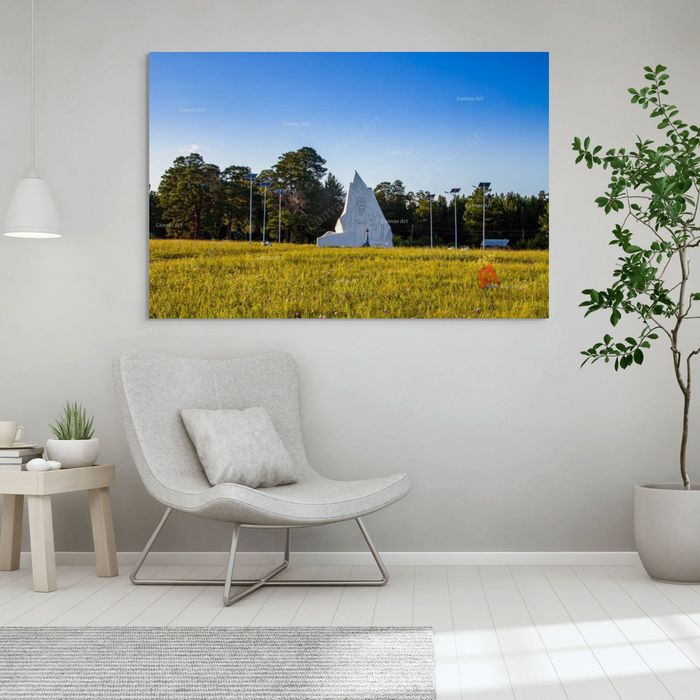 Чингис хааны гэрэлт хөшөө