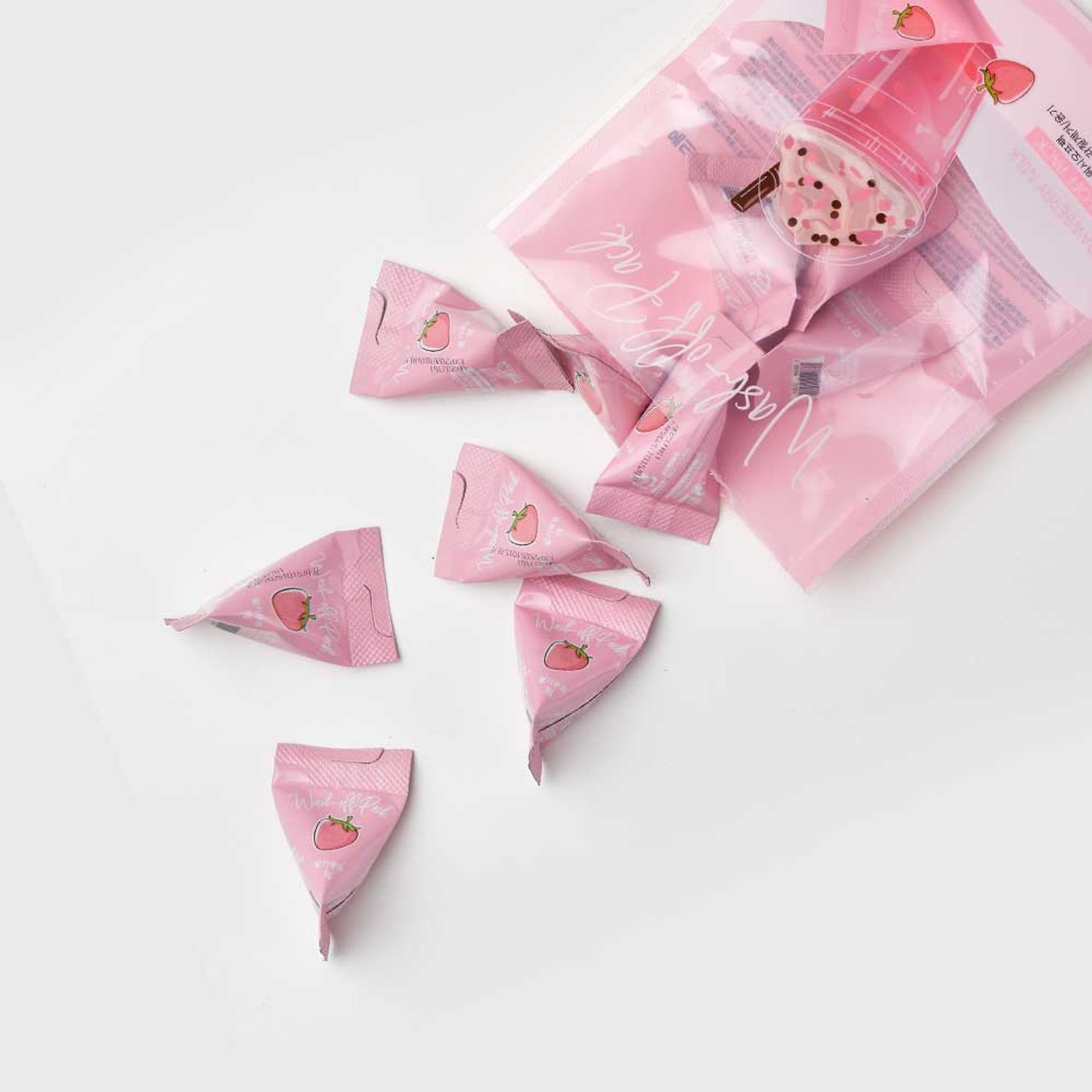 MEDB SRRAWBERRY MILK WASK OFF PACK