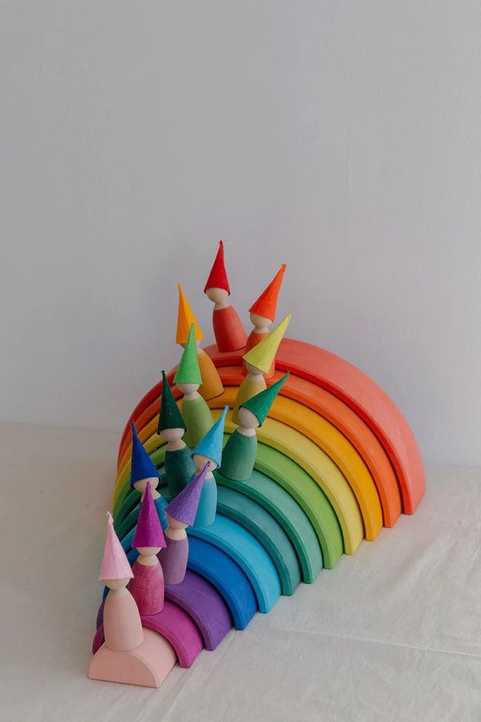 Солонгон тоглоом Том