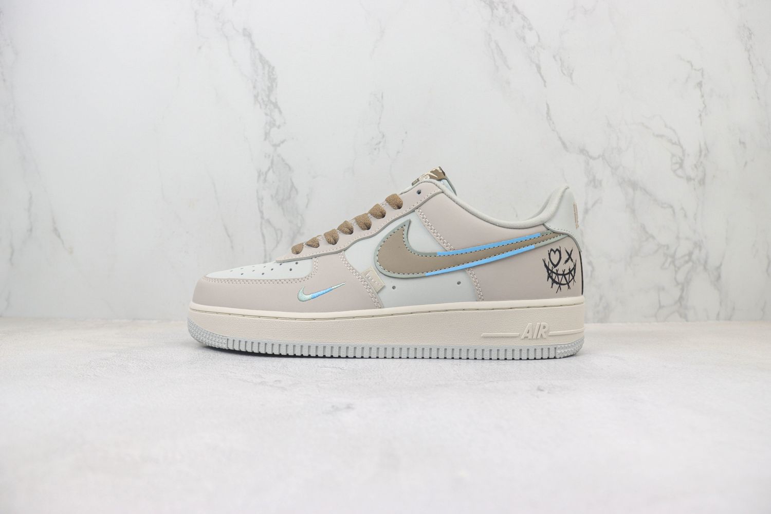 Nike Air Force 1 Low 405