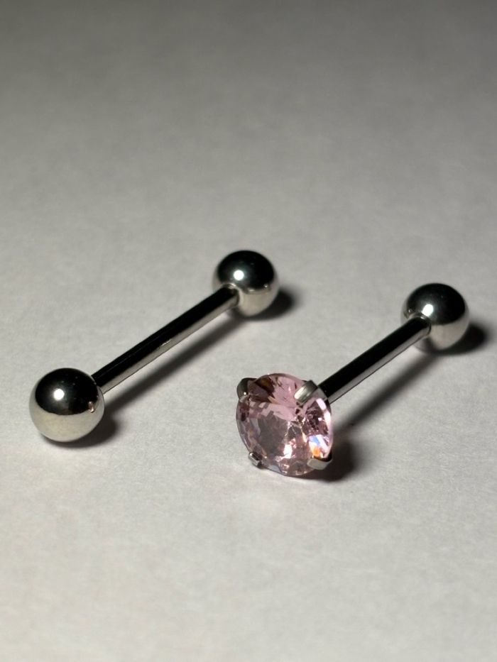 Хэлний ээмэг