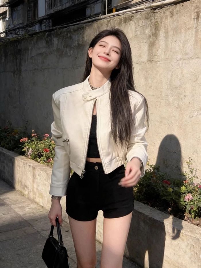 Савхи хүрэм leather jacket