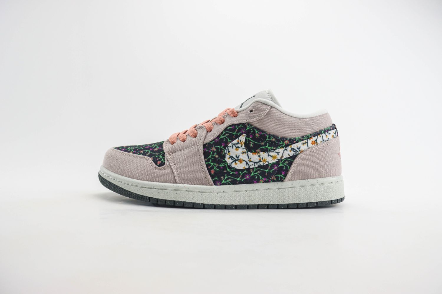 Jordan 1 Low SE Floral (GS)