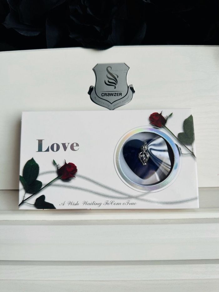 Хясаатай сувдан зүүлт