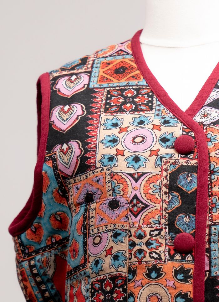 Эрээн тааран хантааз дот