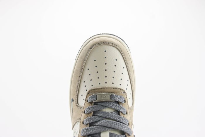 Nike Air Force 1 Low x Stussy 79