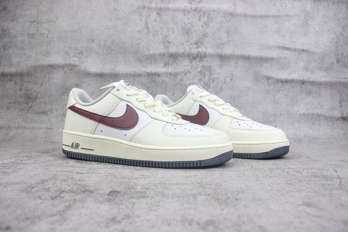 Nike Air Force 1 Low SE Photon Dust Team Red Womens